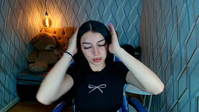 Angelchristix online show from 05-15-26, 12:45