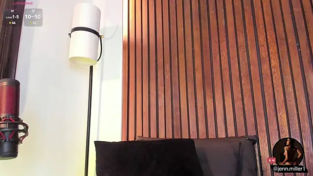 Jennmiiller  online show from 03-07-25, 03:07
