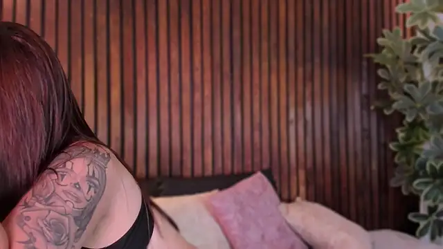 Jennmiiller  online show from 02-17-26, 12:12