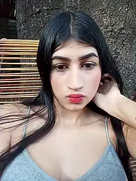 Julix A online show from 01-17-25, 01:13