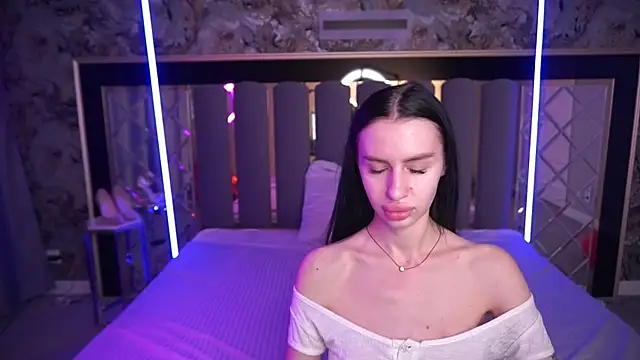 Snow WhiteeeX online show from 03-02-26, 06:36