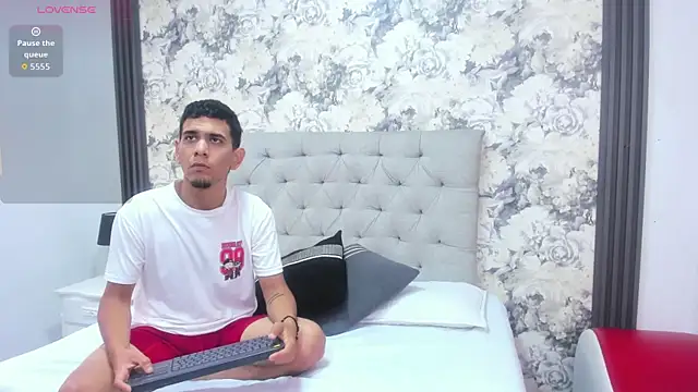 alexxa and sadman online show from 01-15-26, 01:37