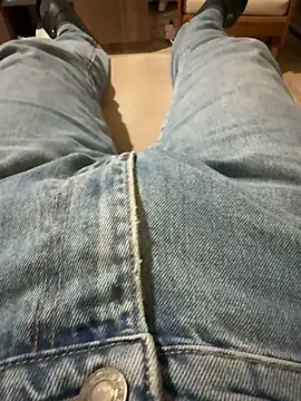 reelciii21 online show from 10-03-25, 04:26