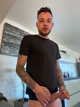 hottwoboys online show from 04-29-26, 10:41