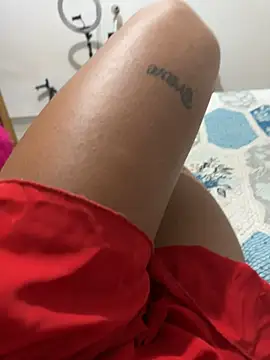 Snapshot of cataafitt chatting on 03-05-25, 04:13 cataafitt online show from 03-05-25, 04:13