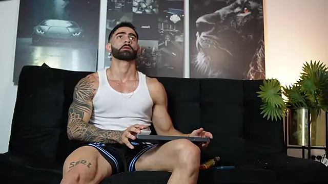 Austin bolt online show from 10-04-25, 01:58