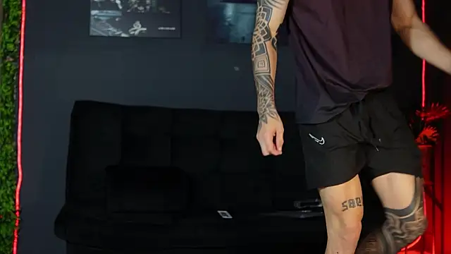 Austin bolt online show from 01-07-26, 02:58