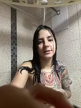 Snapshot of Alice_woodville chatting on 02-17-25, 04:04 Alice woodville online show from 02-17-25, 04:04