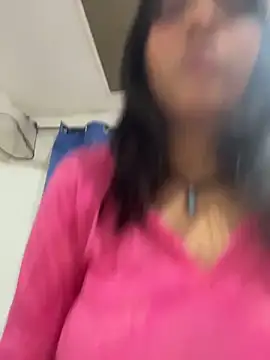 Snapshot of Carlacutte chatting on 03-03-26, 04:02 Carlacutte online show from 03-03-26, 04:02