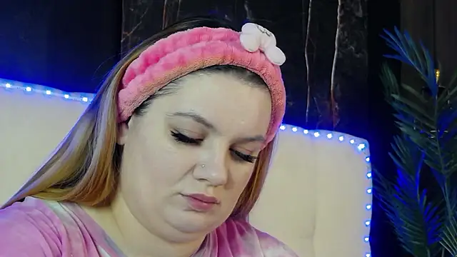 MelanieBrownn online show from 03-11-26, 05:46