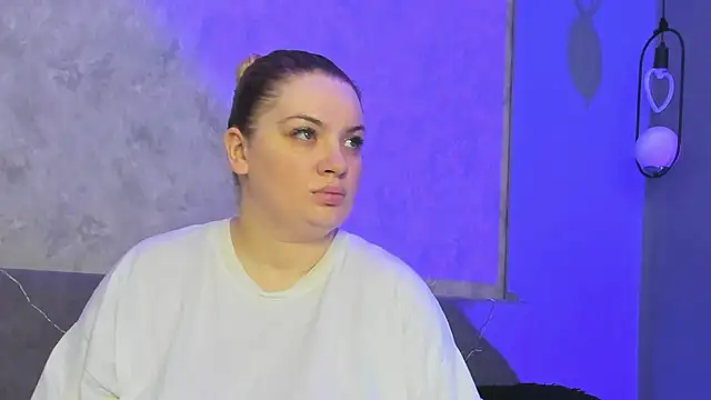MelanieBrownn online show from 05-31-26, 04:31