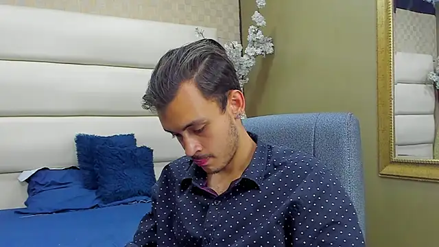 Desmon Clark online show from 01-30-25, 10:08