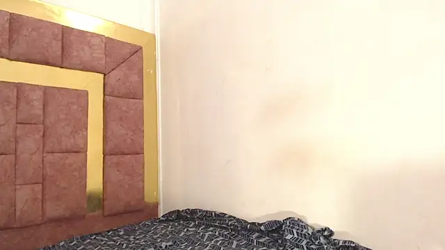 leinisofia69 online show from 12-08-24, 06:06