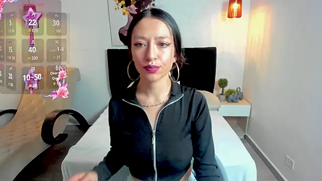 Snapshot of Scarlett__bell chatting on 02-12-25, 12:44 Scarlett bell online show from 02-12-25, 12:44