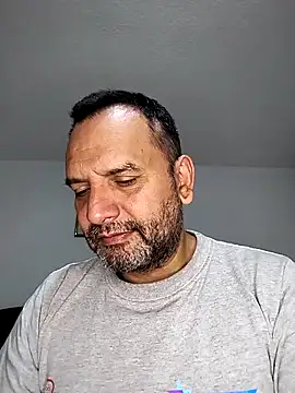 RogueTraveler online show from 09-28-25, 03:12