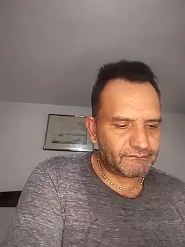 RogueTraveler online show from 10-11-25, 03:50