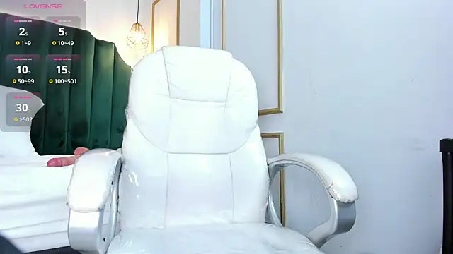 HannaPaola online show from 03-13-25, 02:05