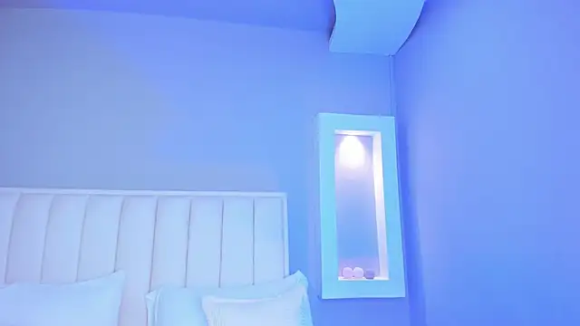 HannaPaola online show from 11-07-25, 10:32