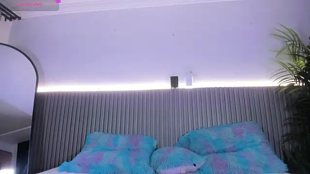 Snapshot of valentina_lux chatting on 02-11-26, 07:08 valentina lux online show from 02-11-26, 07:08