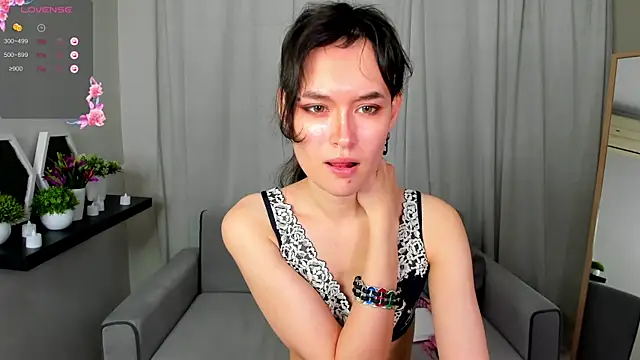 Emily Strikeee online show from 12-08-24, 01:14