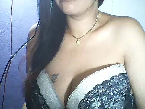 layanah12 online show from 05-14-26, 07:31