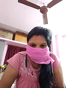 Snapshot of Lilly-queen chatting on 01-23-25, 06:45 Lilly-queen online show from 01-23-25, 06:45