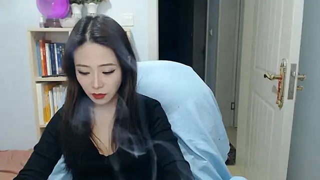 SuSushi728 online show from 03-12-26, 04:24