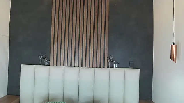 Snapshot of ChanelAdamss_ chatting on 11-25-25, 12:32 ChanelAdamss online show from 11-25-25, 12:32