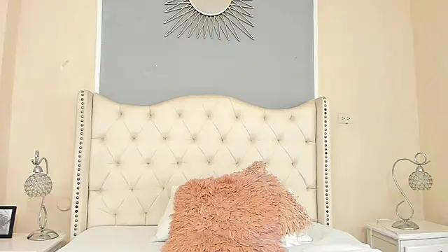 Snapshot of Ambar_Collingg chatting on 01-27-25, 07:03 Ambar Collingg online show from 01-27-25, 07:03