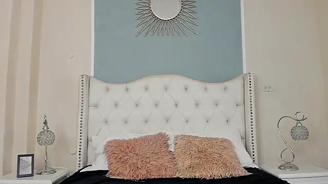 Snapshot of Ambar_Collingg chatting on 02-20-25, 05:18 Ambar Collingg online show from 02-20-25, 05:18