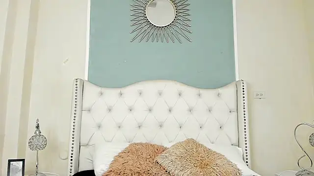 Snapshot of Ambar_Collingg chatting on 02-21-25, 04:26 Ambar Collingg online show from 02-21-25, 04:26