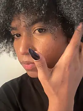 Snapshot of Ambar_Collingg chatting on 03-07-25, 09:17 Ambar Collingg online show from 03-07-25, 09:17