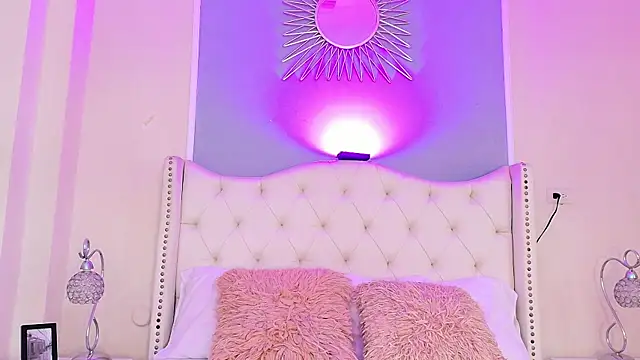 Snapshot of Ambar_Collingg chatting on 03-17-25, 01:50 Ambar Collingg online show from 03-17-25, 01:50