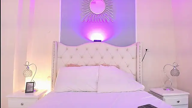 Snapshot of Ambar_Collingg chatting on 10-10-25, 02:16 Ambar Collingg online show from 10-10-25, 02:16