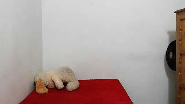 ariellth online show from 05-10-26, 05:40