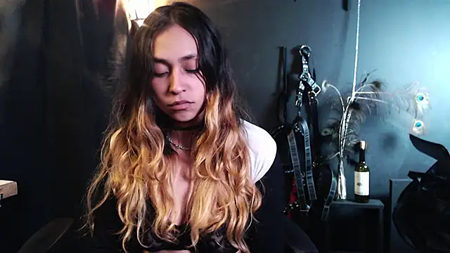 saba the courtesan online show from 10-03-25, 05:26