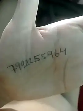 Snapshot of riteshika chatting on 03-10-25, 08:23 riteshika online show from 03-10-25, 08:23