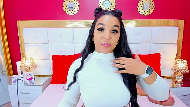 Snapshot of EileenBenzon chatting on 01-22-25, 06:20 EileenBenzon online show from 01-22-25, 06:20