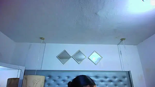 Snapshot of EileenBenzon chatting on 03-05-26, 02:24 EileenBenzon online show from 03-05-26, 02:24