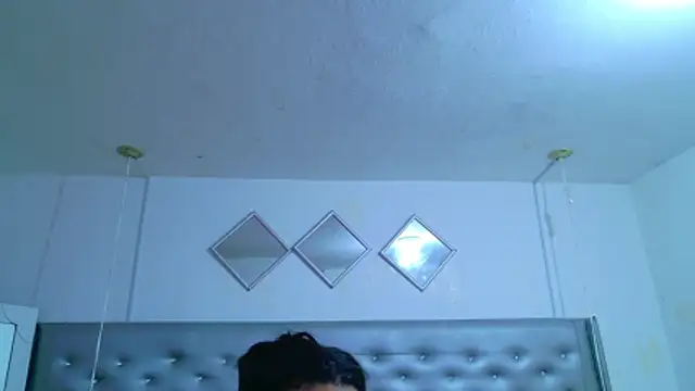 EileenBenzon online show from 05-09-26, 02:11