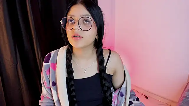 lana dol online show from 01-07-25, 03:44
