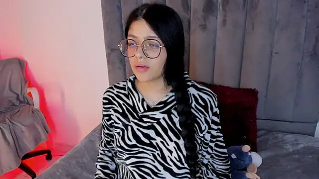 lana dol online show from 01-09-25, 04:17