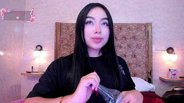 Snapshot of gaby_desire777 chatting on 12-13-24, 12:39 gaby desire777 online show from 12-13-24, 12:39