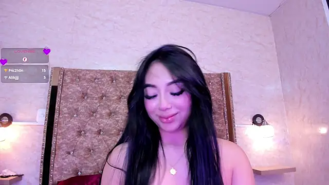 Snapshot of gaby_desire777 chatting on 03-09-25, 03:32 gaby desire777 online show from 03-09-25, 03:32