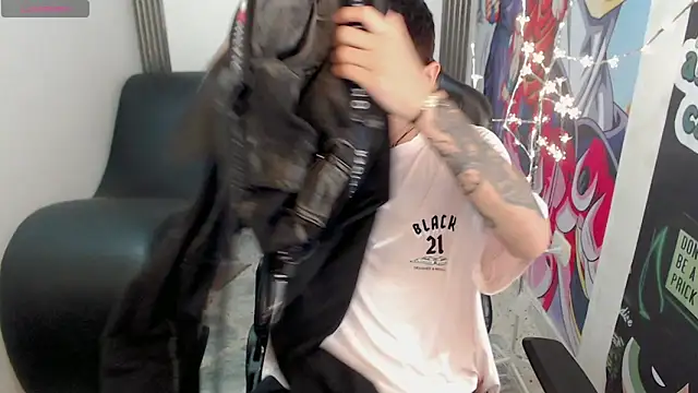 Brayan lopezz online show from 01-29-25, 01:07