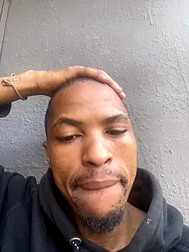 BlueIceCube online show from 11-19-25, 01:55