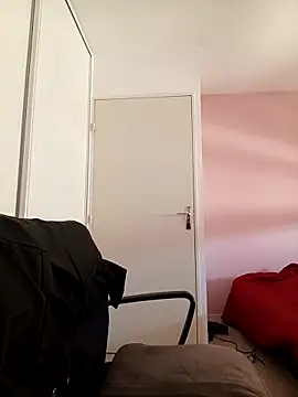 Nell-X online show from 05-02-26, 08:41
