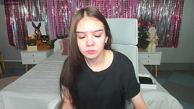 Snapshot of SweetyDeviliya chatting on 12-04-24, 02:09 SweetyDeviliya online show from 12-04-24, 02:09