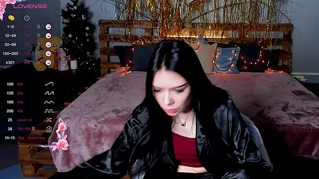 Snapshot of SweetyDeviliya chatting on 01-25-25, 12:37 SweetyDeviliya online show from 01-25-25, 12:37