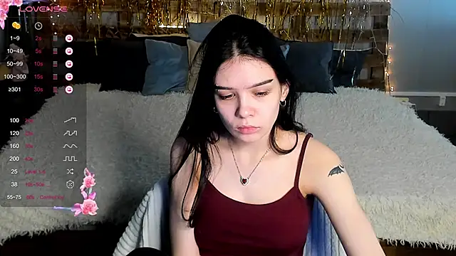 Snapshot of SweetyDeviliya chatting on 02-04-25, 08:56 SweetyDeviliya online show from 02-04-25, 08:56